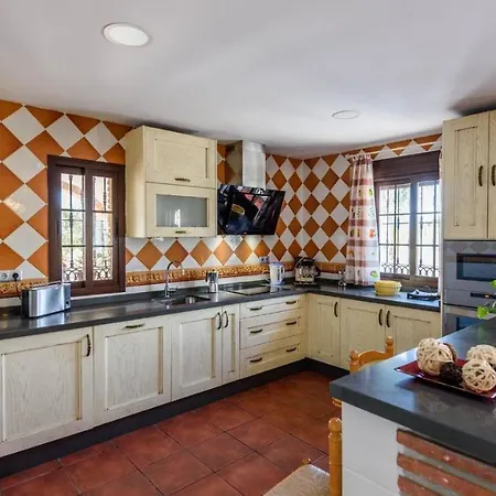 Villa Asuncion By Ruralidays Arenas (Malaga)